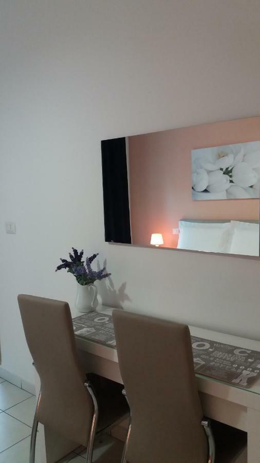 Depandance Macchiavelli 2 Hotell Cagliari Eksteriør bilde