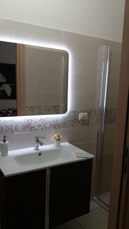 Depandance Macchiavelli 2 Hotell Cagliari Eksteriør bilde