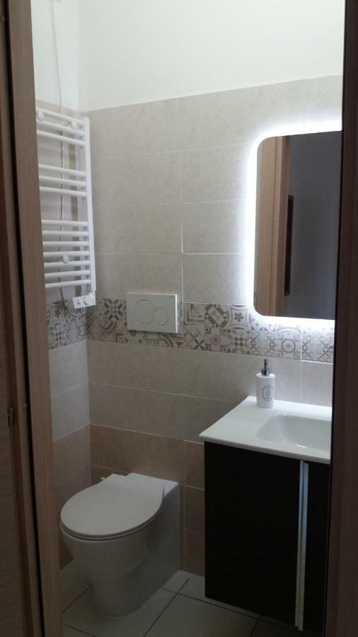 Depandance Macchiavelli 2 Hotell Cagliari Eksteriør bilde