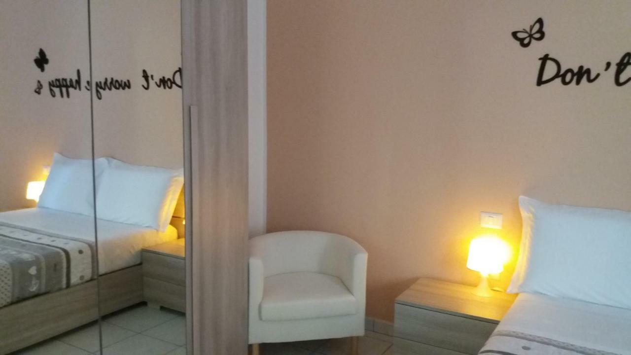 Depandance Macchiavelli 2 Hotell Cagliari Eksteriør bilde