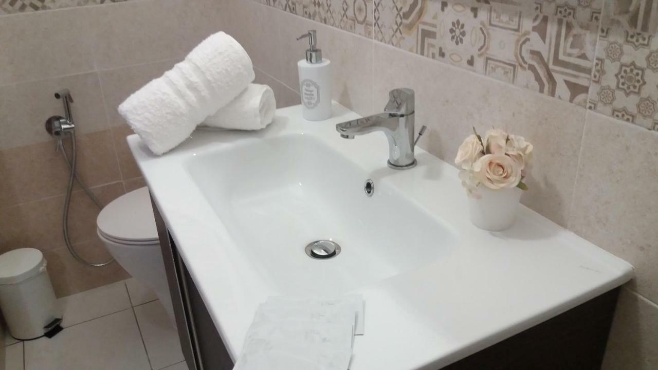 Depandance Macchiavelli 2 Hotell Cagliari Eksteriør bilde