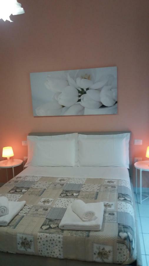 Depandance Macchiavelli 2 Hotell Cagliari Eksteriør bilde
