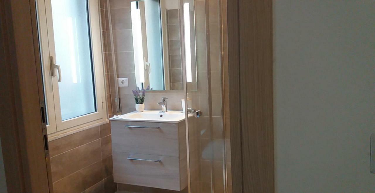 Depandance Macchiavelli 2 Hotell Cagliari Eksteriør bilde